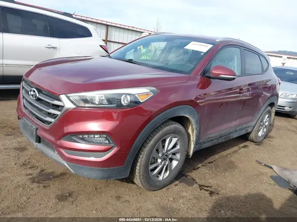 KM8J3CA26GU048792 2016 HYUNDAI TUCSON - Image 2
