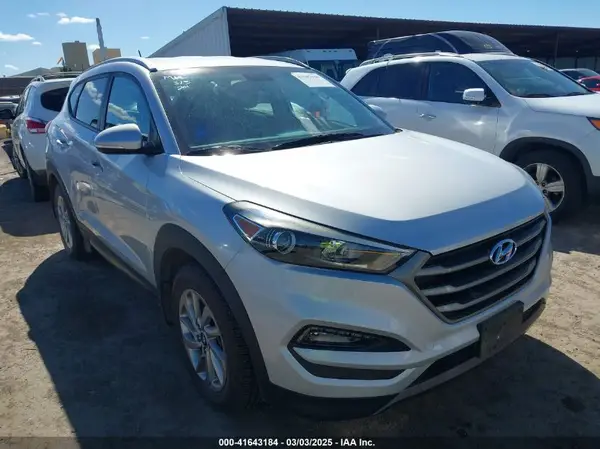 KM8J3CA26GU051692 2016 HYUNDAI TUCSON - Image 1