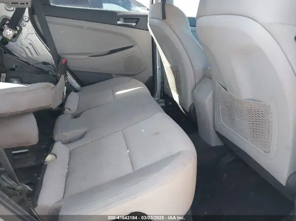 KM8J3CA26GU051692 2016 HYUNDAI TUCSON - Image 8