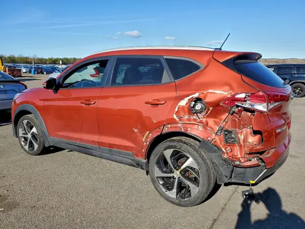 KM8J3CA26GU073269 2016 HYUNDAI TUCSON - Image 2