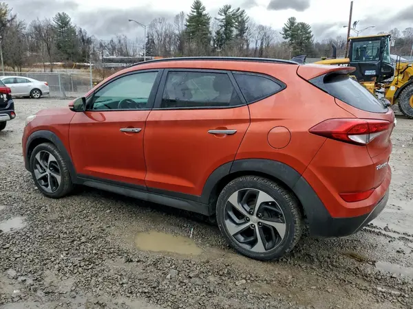 KM8J3CA26GU078858 2016 HYUNDAI TUCSON - Image 2