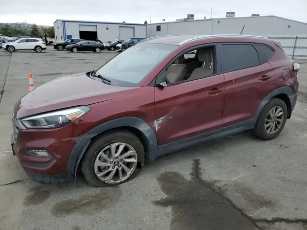 KM8J3CA26GU083879 2016 HYUNDAI TUCSON - Image 1