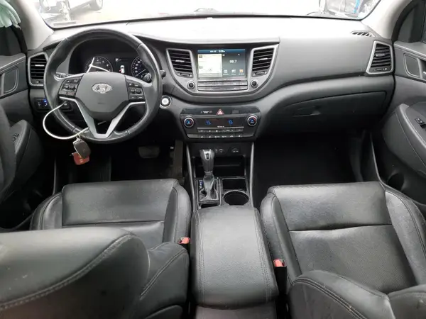 KM8J3CA26GU091576 2016 HYUNDAI TUCSON - Image 8