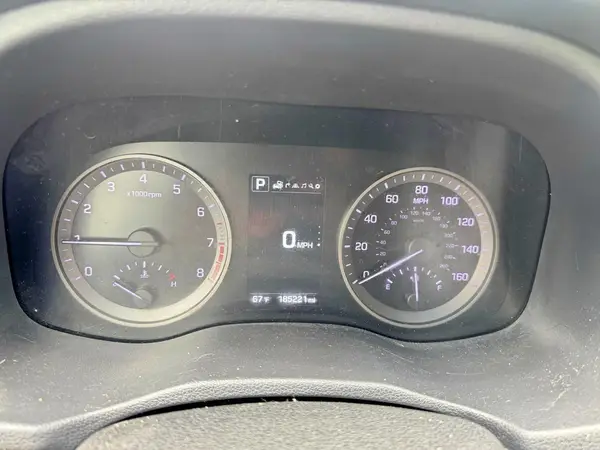KM8J3CA26GU094705 2016 HYUNDAI TUCSON - Image 8