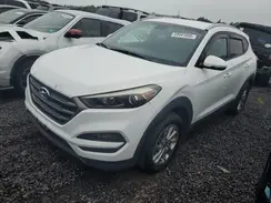 KM8J3CA26GU118873 2016 HYUNDAI TUCSON