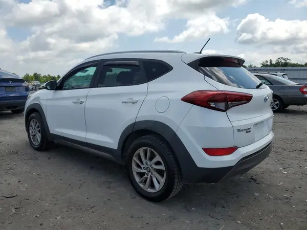 KM8J3CA26GU118873 2016 HYUNDAI TUCSON - Image 2