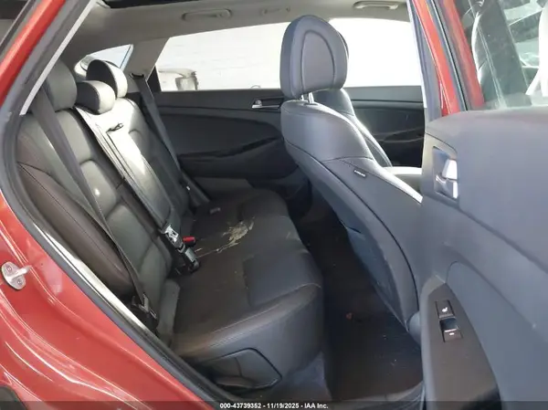 KM8J3CA26GU151081 2016 HYUNDAI TUCSON - Image 8
