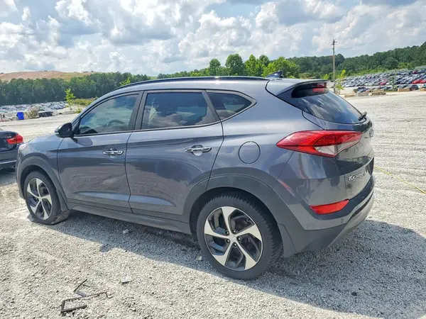 KM8J3CA26GU179317 2016 HYUNDAI TUCSON - Image 2