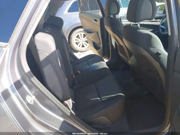 KM8J3CA26GU208508 2016 HYUNDAI TUCSON - Image 8