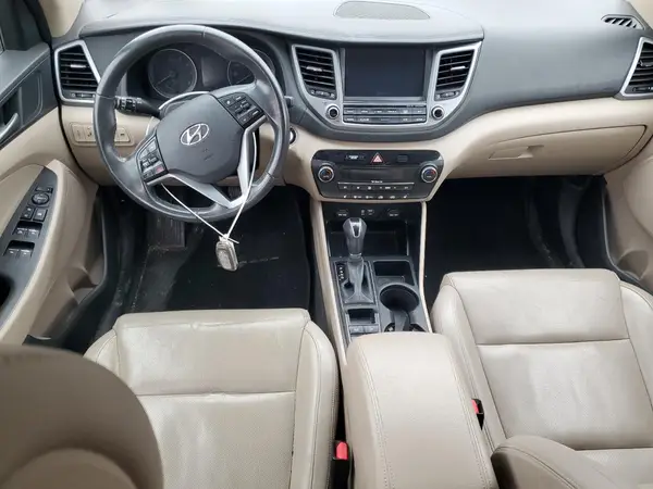 KM8J3CA26GU218486 2016 HYUNDAI TUCSON - Image 8
