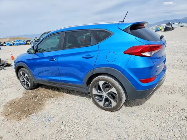 KM8J3CA26GU218729 2016 HYUNDAI TUCSON - Image 2