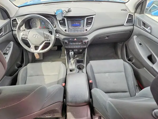 KM8J3CA26GU218729 2016 HYUNDAI TUCSON - Image 8