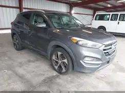 KM8J3CA26GU222781 2016 HYUNDAI TUCSON