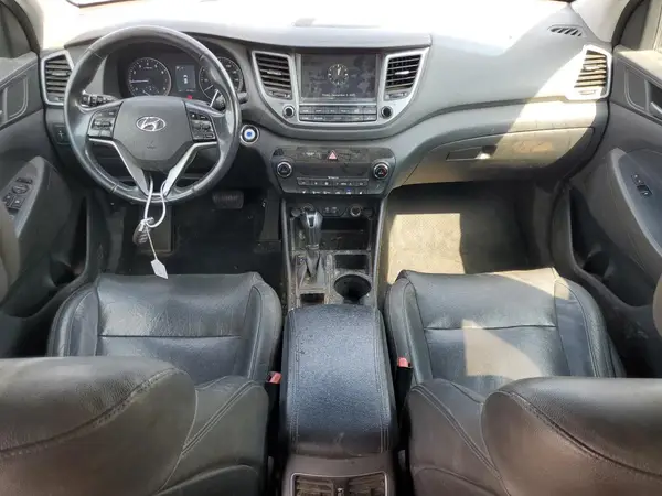 KM8J3CA26GU230654 2016 HYUNDAI TUCSON - Image 8