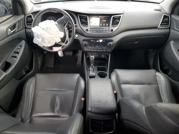 KM8J3CA26GU243632 2016 HYUNDAI TUCSON - Image 8