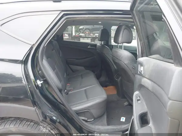 KM8J3CA26GU245767 2016 HYUNDAI TUCSON - Image 8