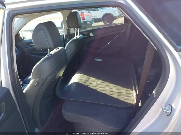 KM8J3CA26GU250936 2016 HYUNDAI TUCSON - Image 8