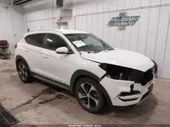 KM8J3CA26HU276969 2017 HYUNDAI TUCSON