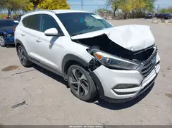 KM8J3CA26HU295179 2017 HYUNDAI TUCSON