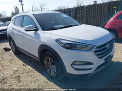KM8J3CA26HU295599 2017 HYUNDAI TUCSON