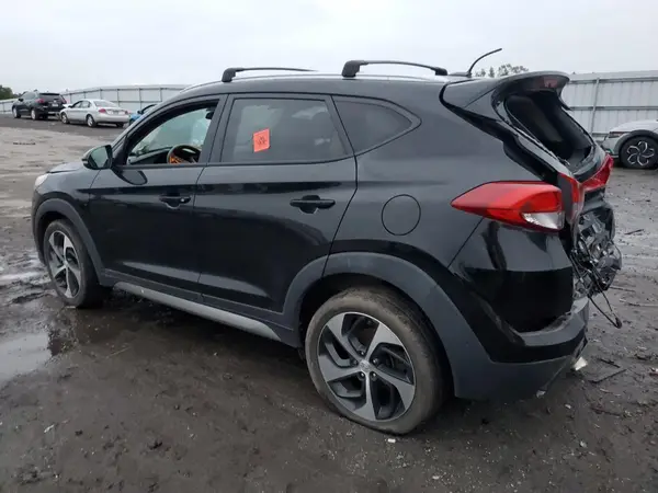 KM8J3CA26HU301157 2017 HYUNDAI TUCSON - Image 2