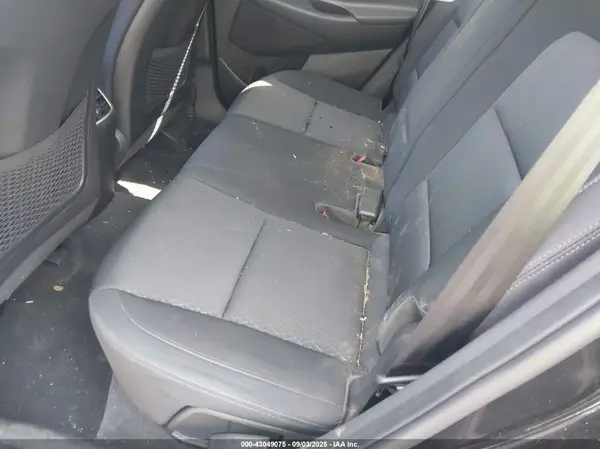 KM8J3CA26HU326544 2017 HYUNDAI TUCSON - Image 8