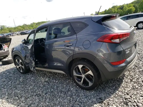 KM8J3CA26HU329928 2017 HYUNDAI TUCSON - Image 2