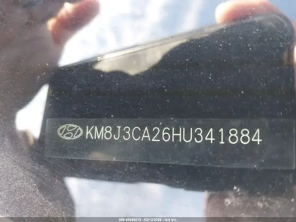 KM8J3CA26HU341884 2017 HYUNDAI TUCSON - Image 8