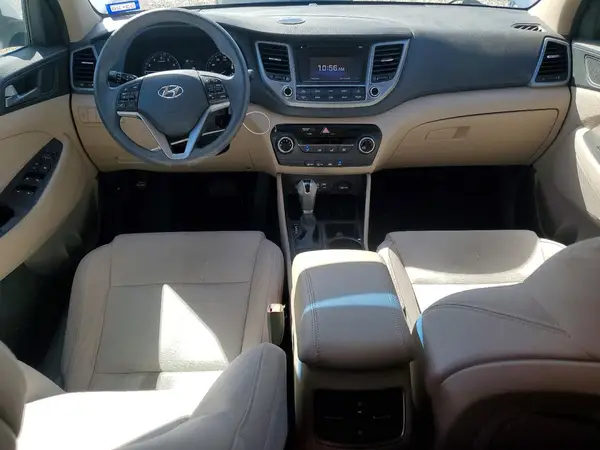 KM8J3CA26HU342145 2017 HYUNDAI TUCSON - Image 8