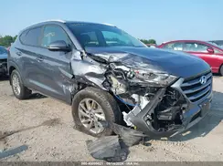 KM8J3CA26HU343120 2017 HYUNDAI TUCSON