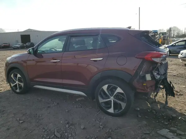 KM8J3CA26HU374948 2017 HYUNDAI TUCSON - Image 2