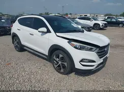 KM8J3CA26HU388560 2017 HYUNDAI TUCSON