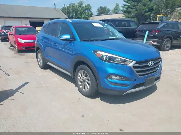 KM8J3CA26HU399266 2017 HYUNDAI TUCSON - Image 1