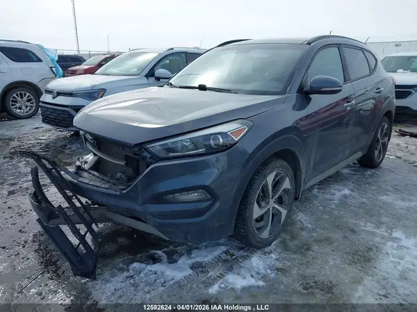 KM8J3CA26HU411898 2017 HYUNDAI TUCSON - Image 2