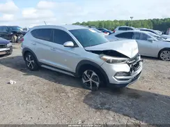 KM8J3CA26HU436784 2017 HYUNDAI TUCSON