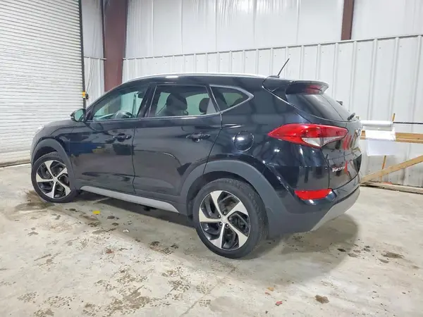 KM8J3CA26HU446781 2017 HYUNDAI TUCSON - Image 2