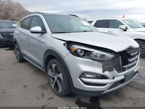 KM8J3CA26HU470241 2017 HYUNDAI TUCSON - Image 1