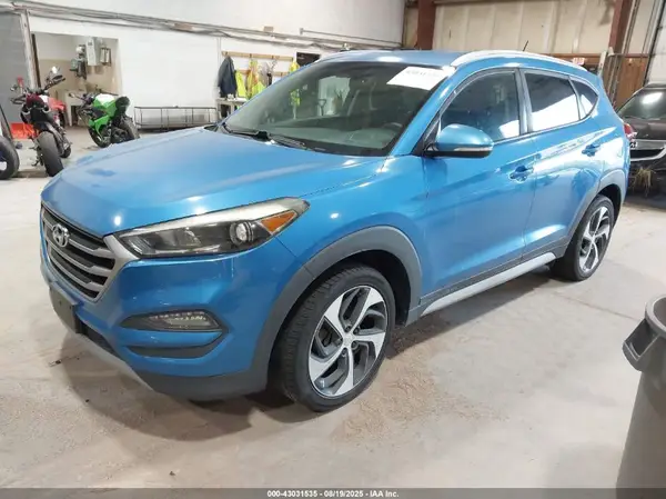 KM8J3CA26HU536481 2017 HYUNDAI TUCSON - Image 2