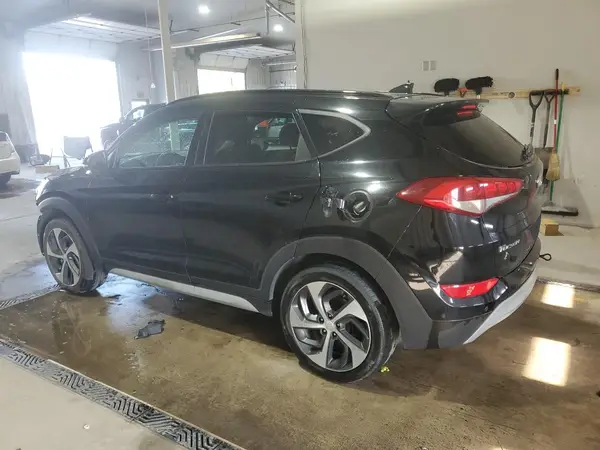 KM8J3CA26JU630625 2018 HYUNDAI TUCSON - Image 2
