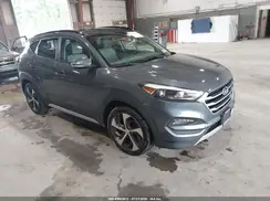 KM8J3CA26JU647196 2018 HYUNDAI TUCSON