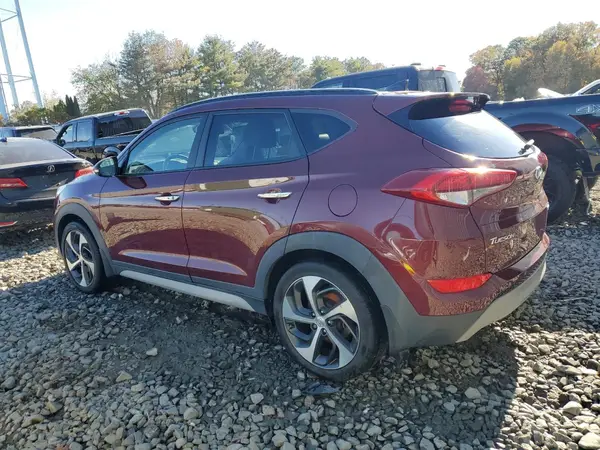 KM8J3CA26JU647926 2018 HYUNDAI TUCSON - Image 2