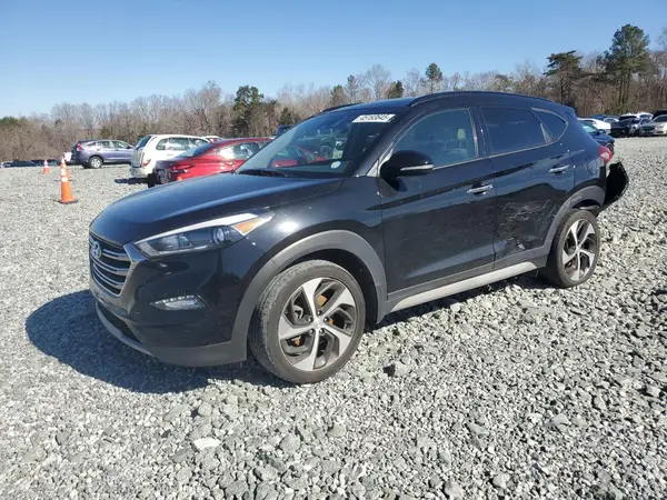 KM8J3CA26JU649126 2018 HYUNDAI TUCSON - Image 1