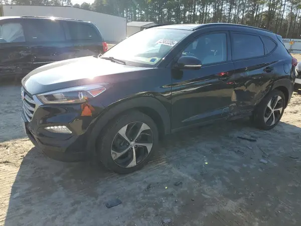 KM8J3CA26JU651510 2018 HYUNDAI TUCSON - Image 1