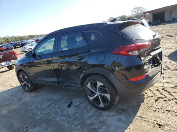 KM8J3CA26JU651510 2018 HYUNDAI TUCSON - Image 2