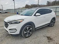 KM8J3CA26JU676343 2018 HYUNDAI TUCSON