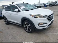 KM8J3CA26JU717926 2018 HYUNDAI TUCSON