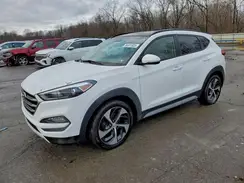 KM8J3CA26JU760565 2018 HYUNDAI TUCSON