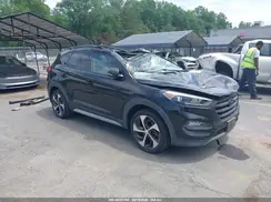 KM8J3CA26JU796174 2018 HYUNDAI TUCSON