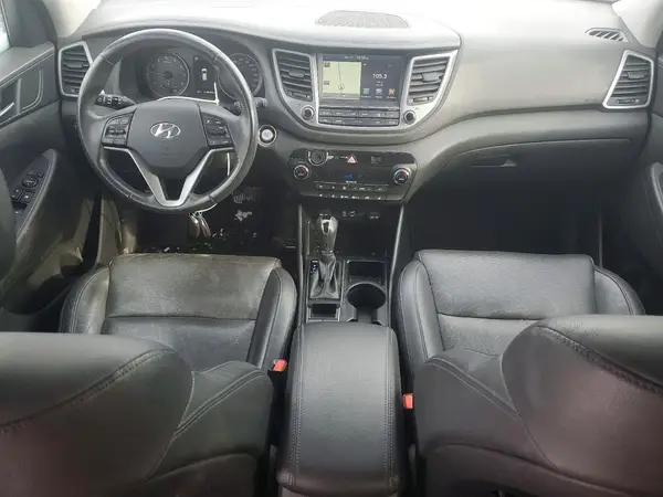 KM8J3CA27GU027563 2016 HYUNDAI TUCSON - Image 8