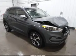 KM8J3CA27GU031452 2016 HYUNDAI TUCSON